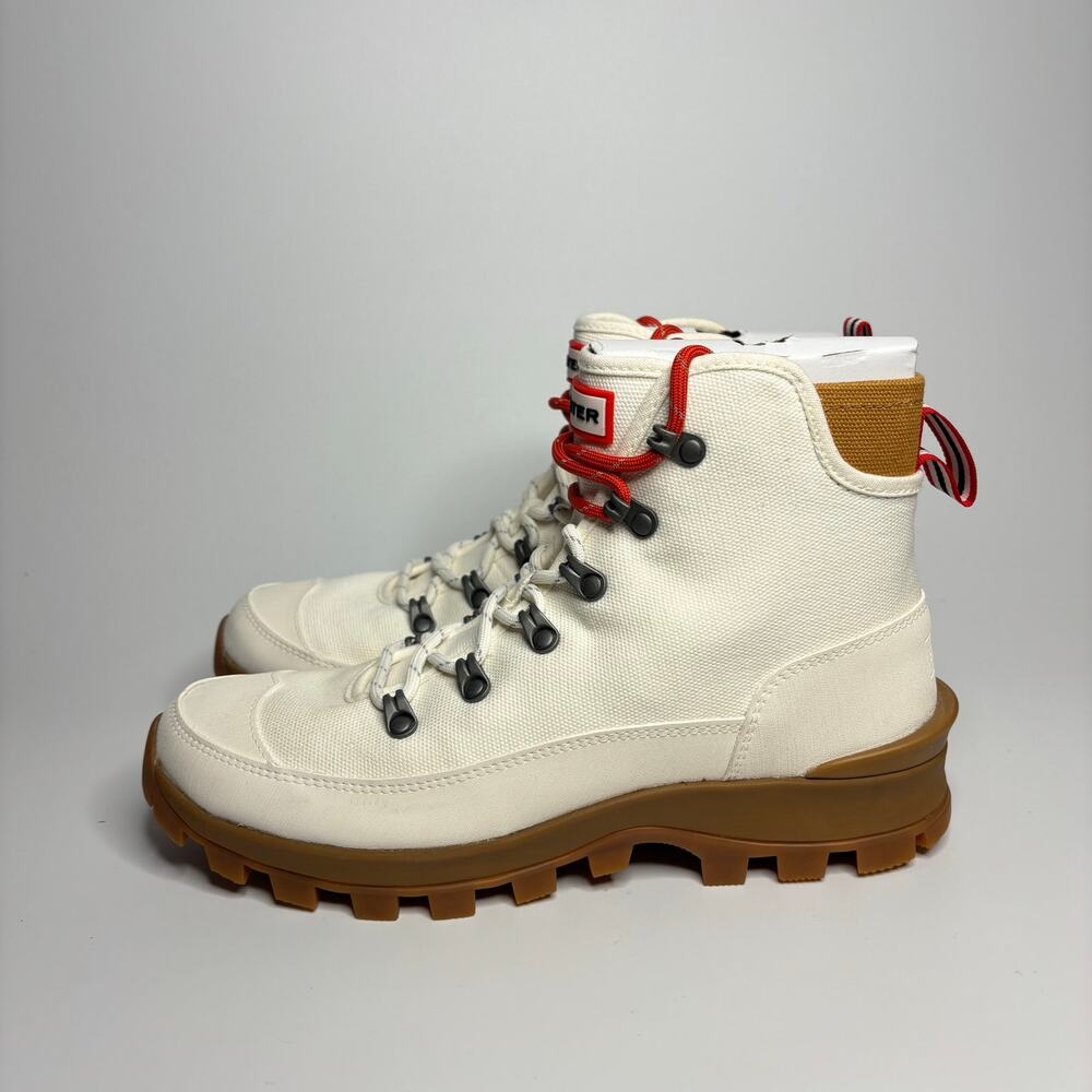 Hunter Canvas Desert Commando Boot in Natural - Picture 2 of 10